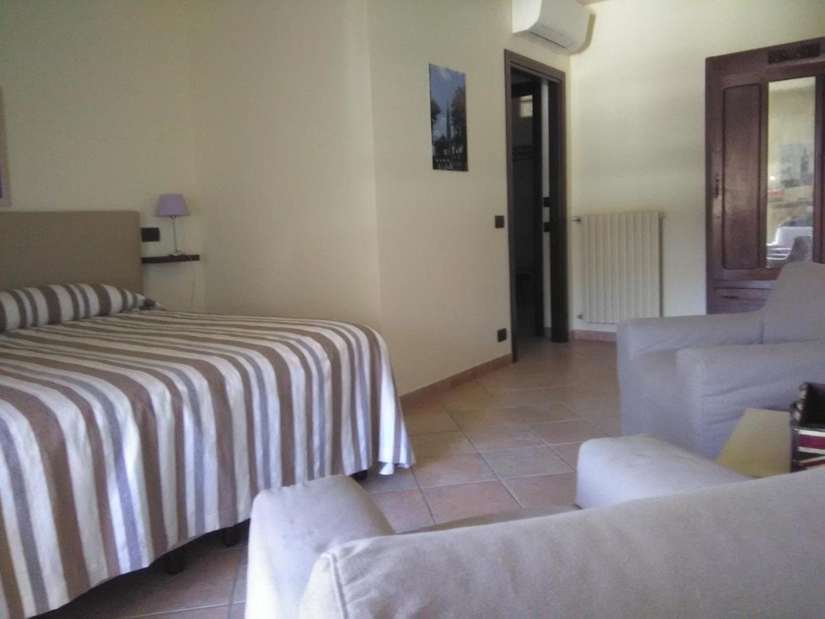 Casa Molly Ξενοδοχείο La Morra Εξωτερικό φωτογραφία
